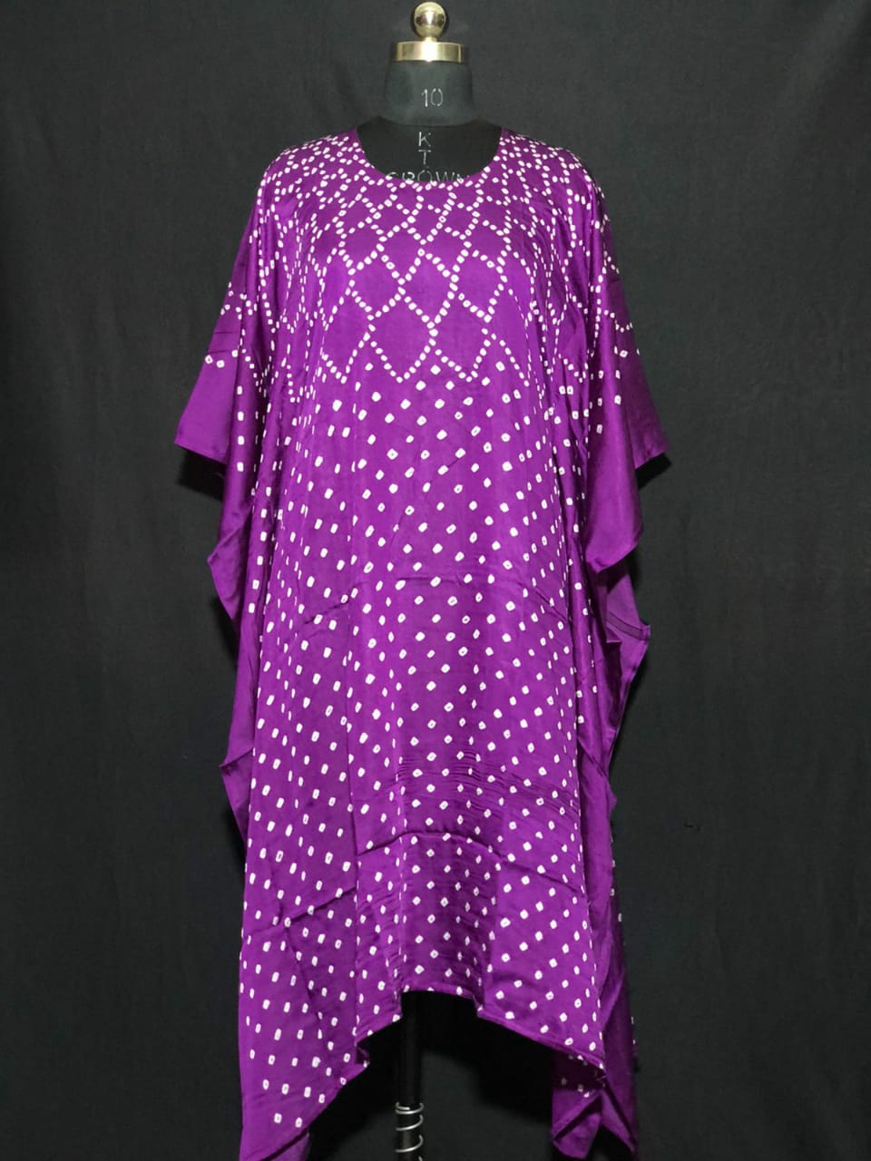 Makdi Jaal Modal Satin Silk Kaftans