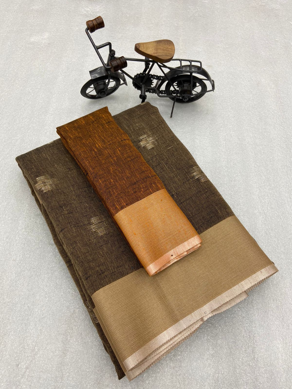 Khadi Linen Saree