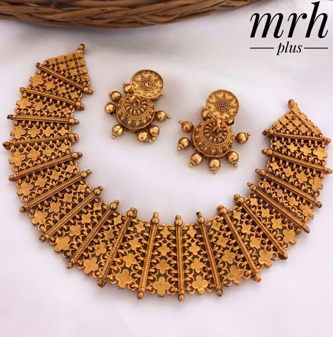 Beautiful Antique Necklace Sets
