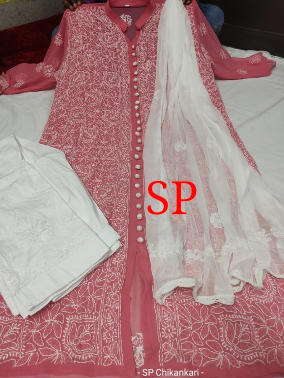 Chikankari Kurti Pant