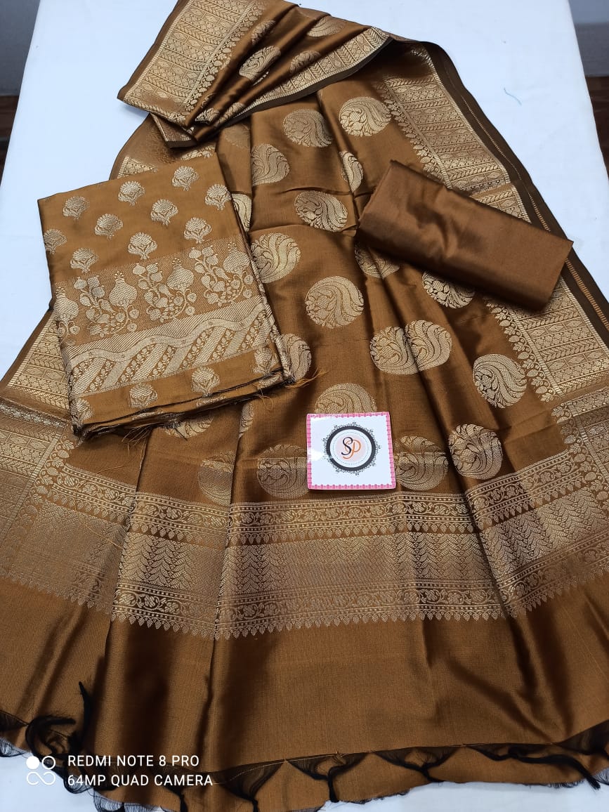 Benarsi Suits Premium
