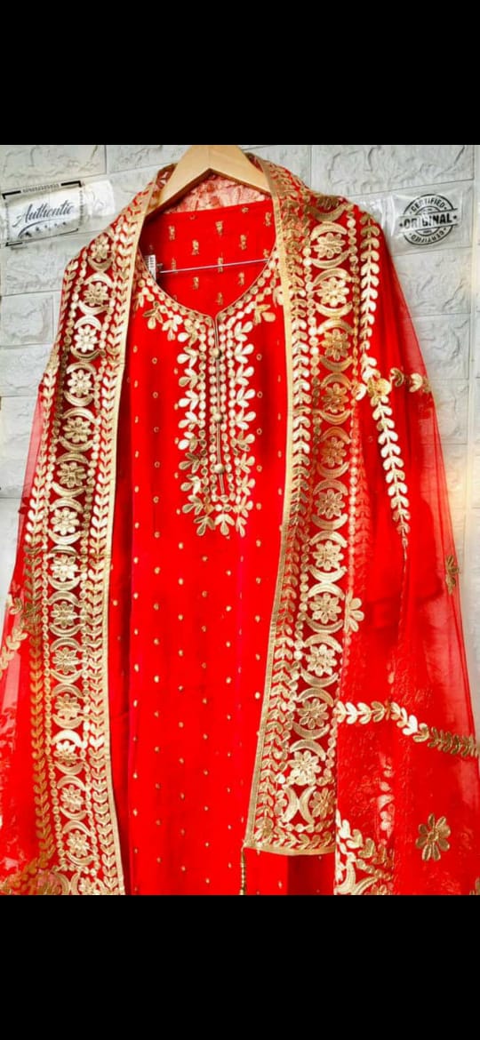 Chinnon Semi-stitched Suit