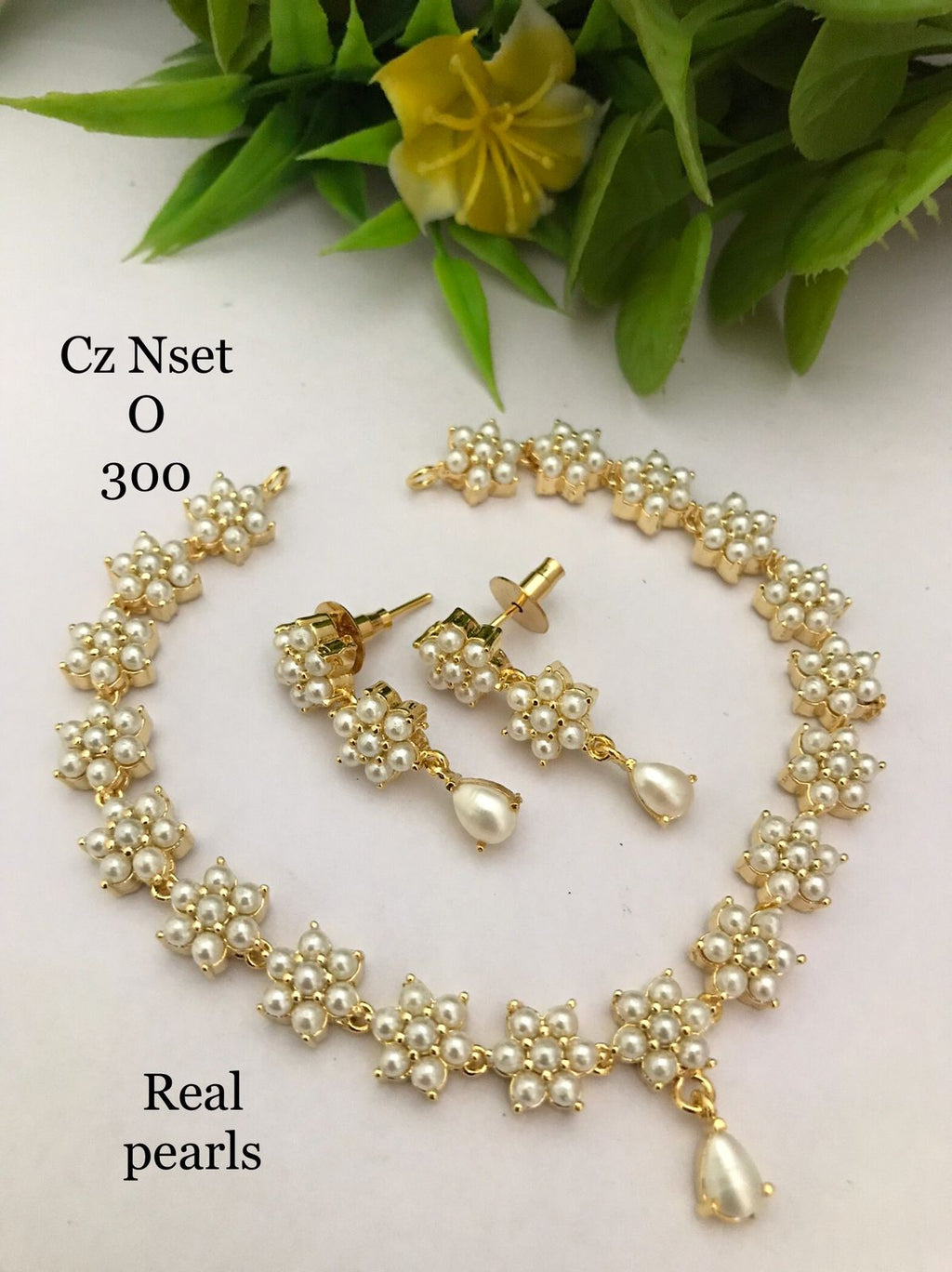 Real Pearl Sets