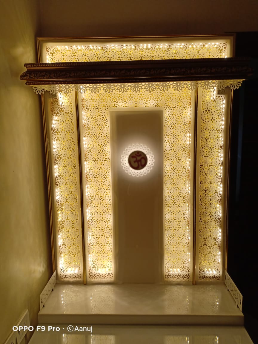 Beautiful Hand Crafted Temples Floor Model