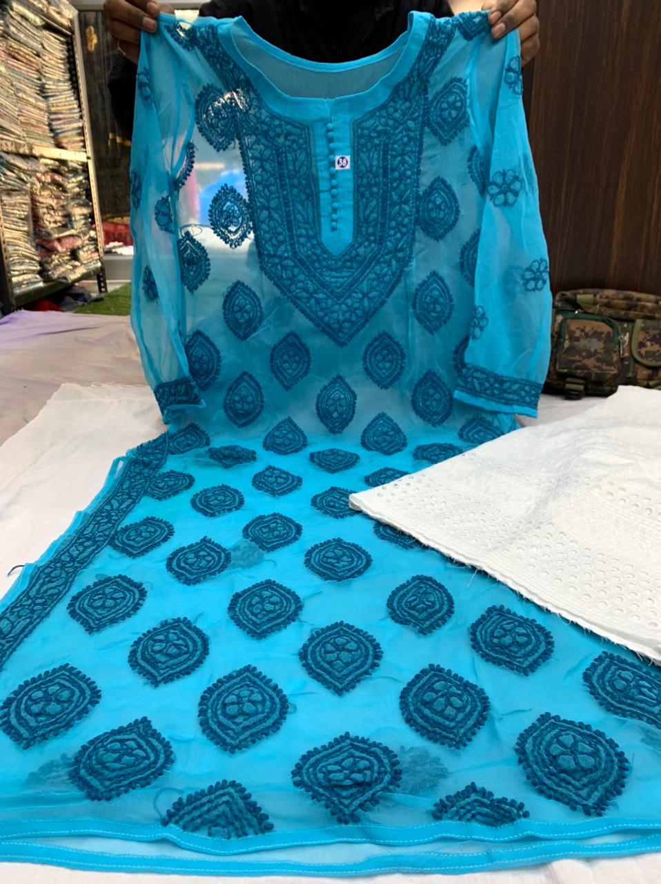 Buta Jaal Chikankari Set