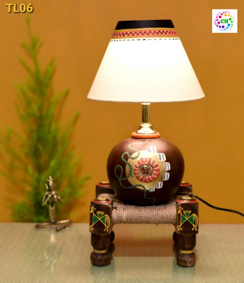 Earthern Brown Table Lamp