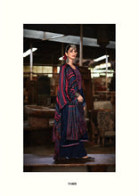 Load image into Gallery viewer, Velvet Embroidery Top n Stole with Pashmina Bottom