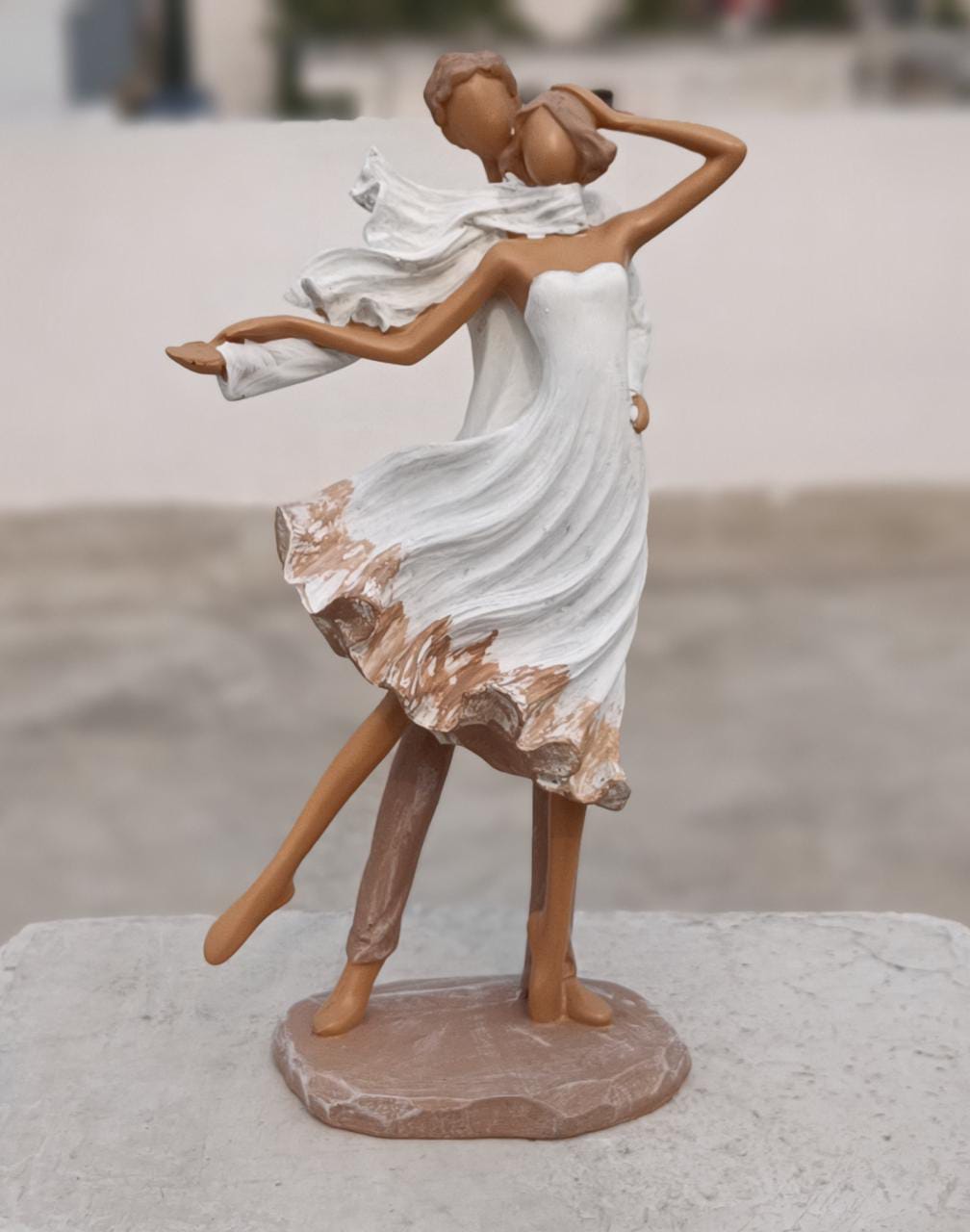 Polyresin Statues Valentine Day Special