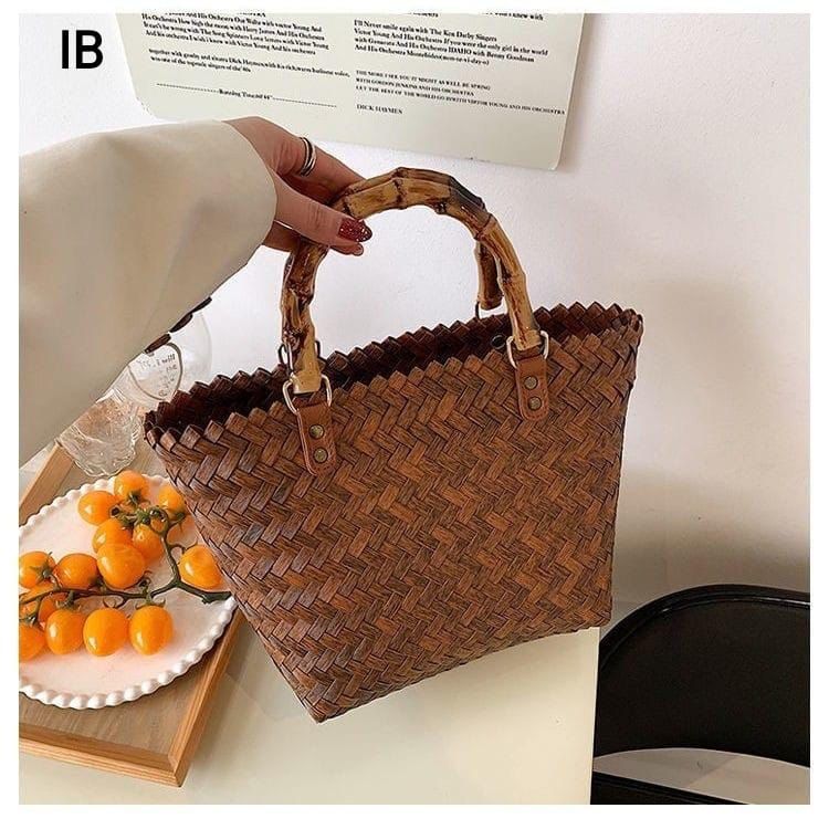 Women Straw HandBags