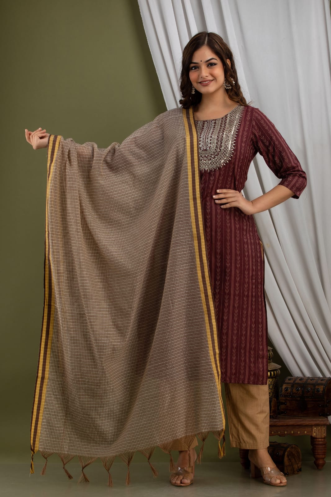 Cotton Woven Kurta with Pant