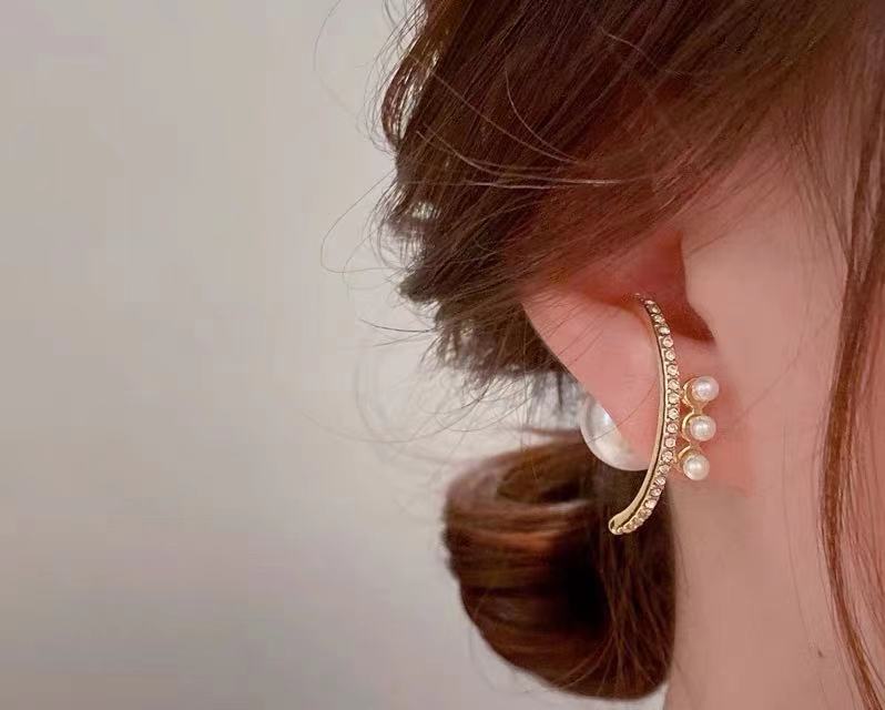 Attractive Earrings