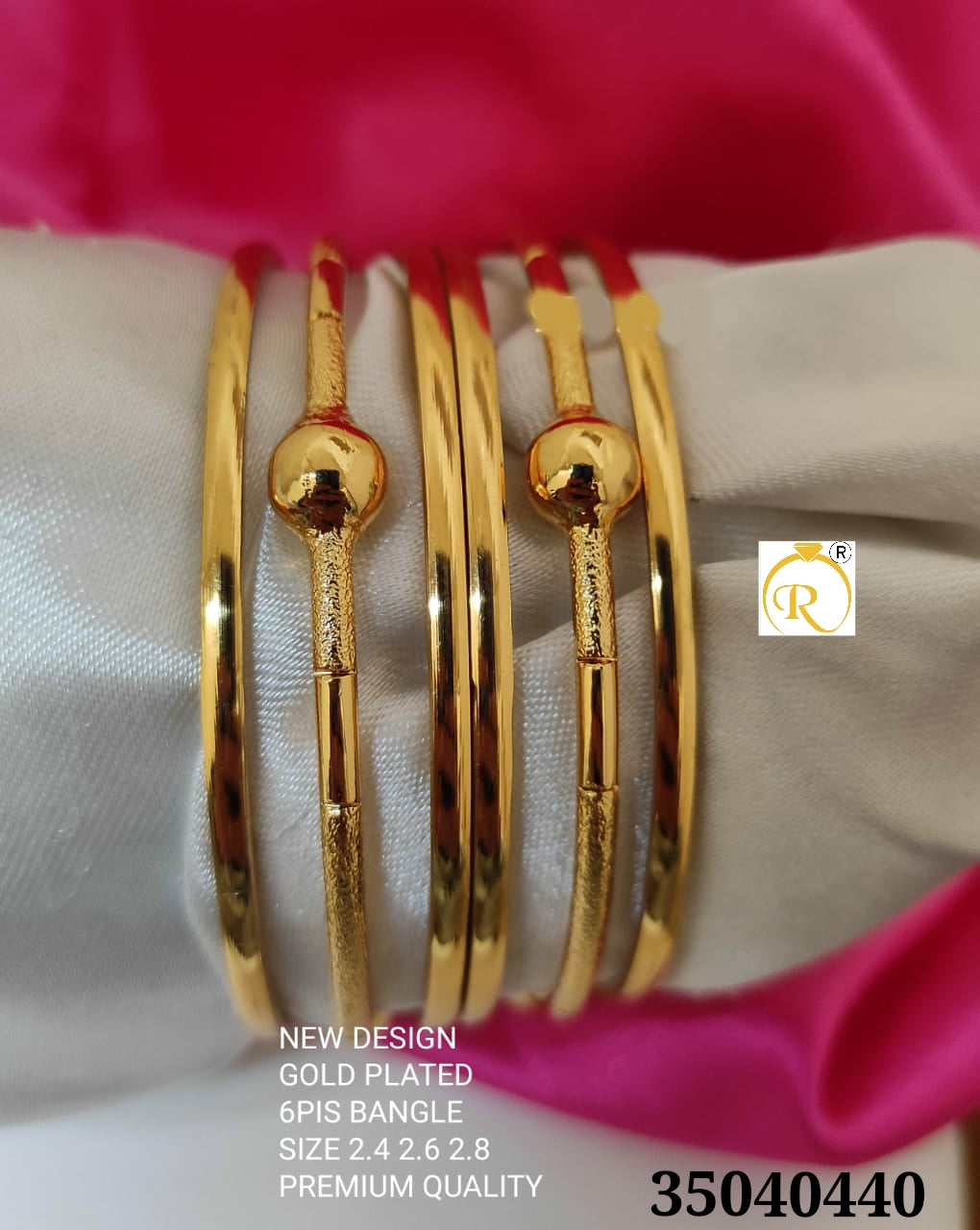 Gold plated bangle set1