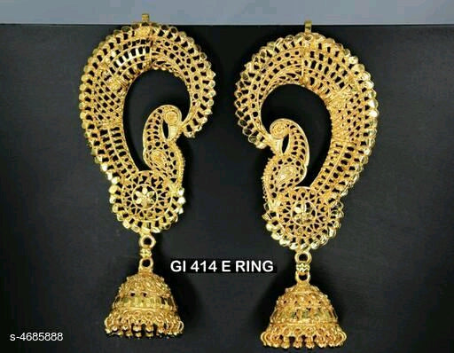 Nia Attractive Women's Earrings M31