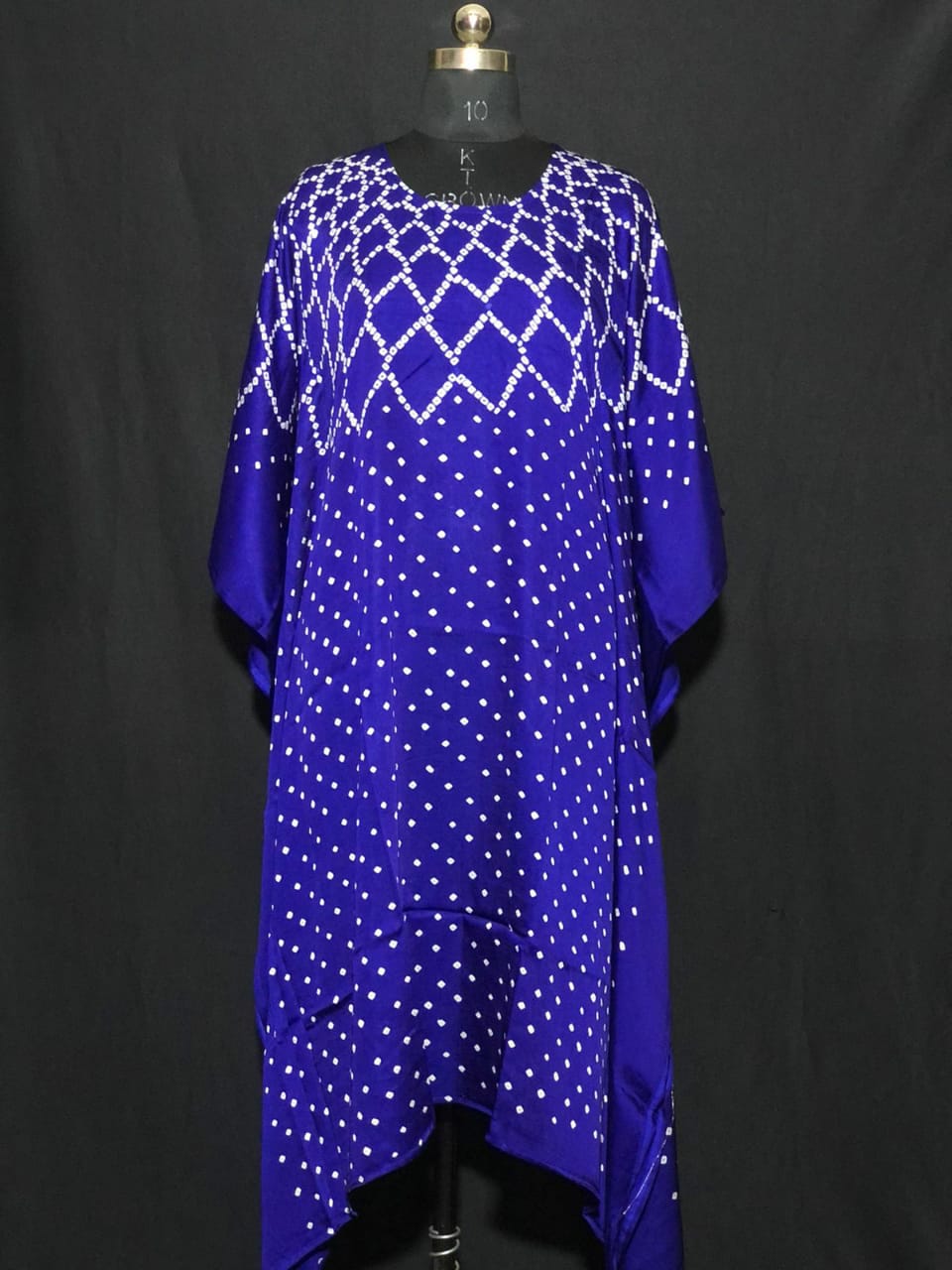 Makdi Jaal Modal Satin Silk Kaftans