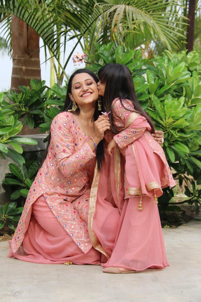 Mom n Daughter Sharara Set