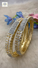 Load image into Gallery viewer, Attractive Bangles