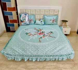 Quilted Bedcovers with pillow covers