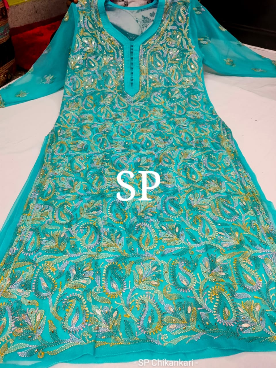 Georgette Chikankari kurti