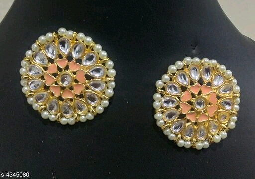 Nia Attractive Women's Earrings M30