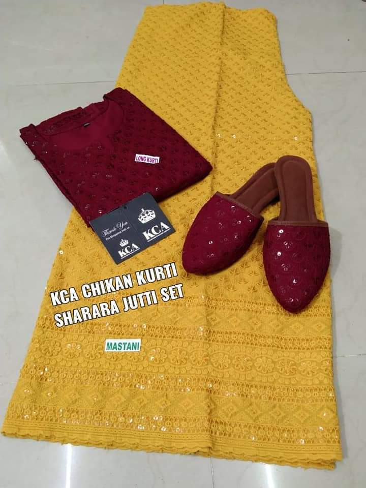 Beautiful Kurti Mastani Set with Juttis