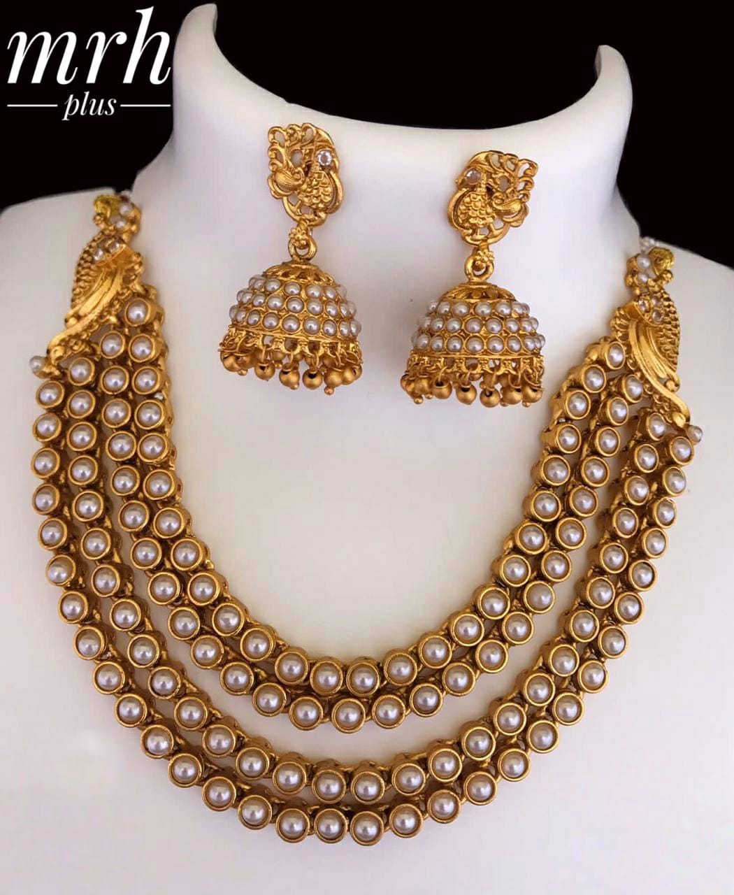 Beautiful Antique Necklace Sets