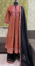 Load image into Gallery viewer, Cotton Kalidar Kurti with Pant (KB)