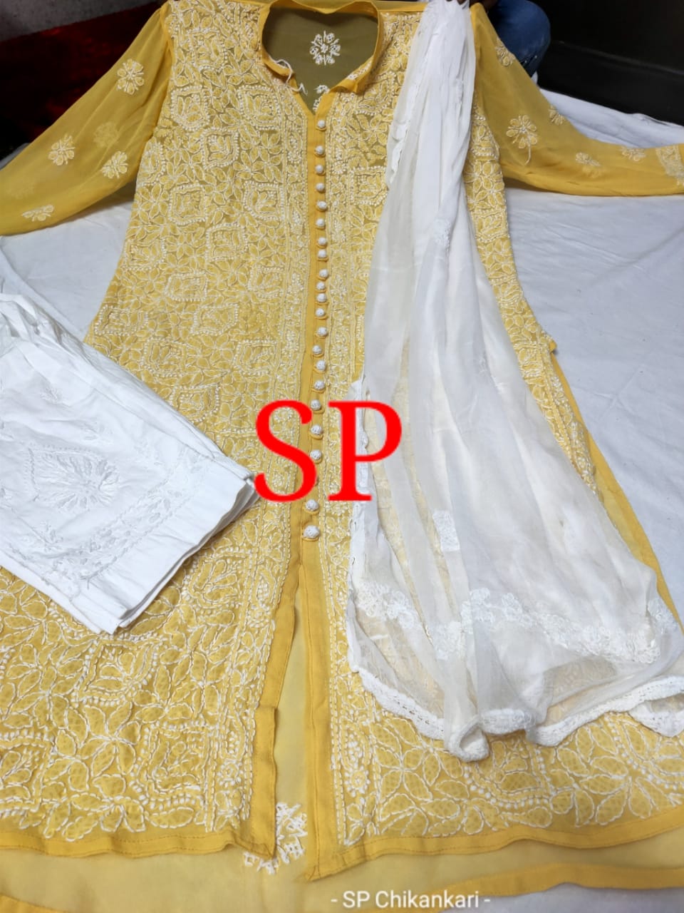 Chikankari Kurti Pant