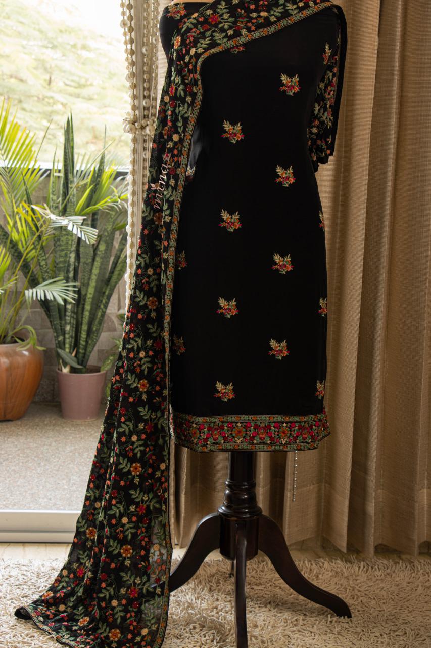Stunning suits in crepe