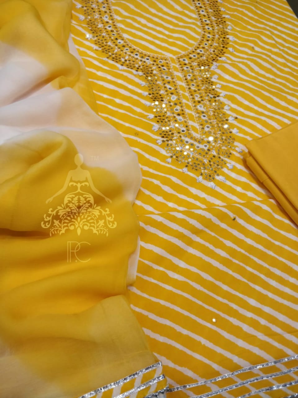 Cotton Lehriya with Chiffon Dupatta