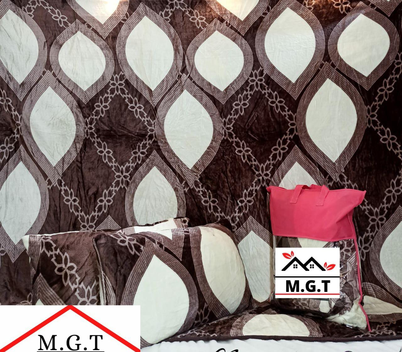 Warm bedsheets sets
