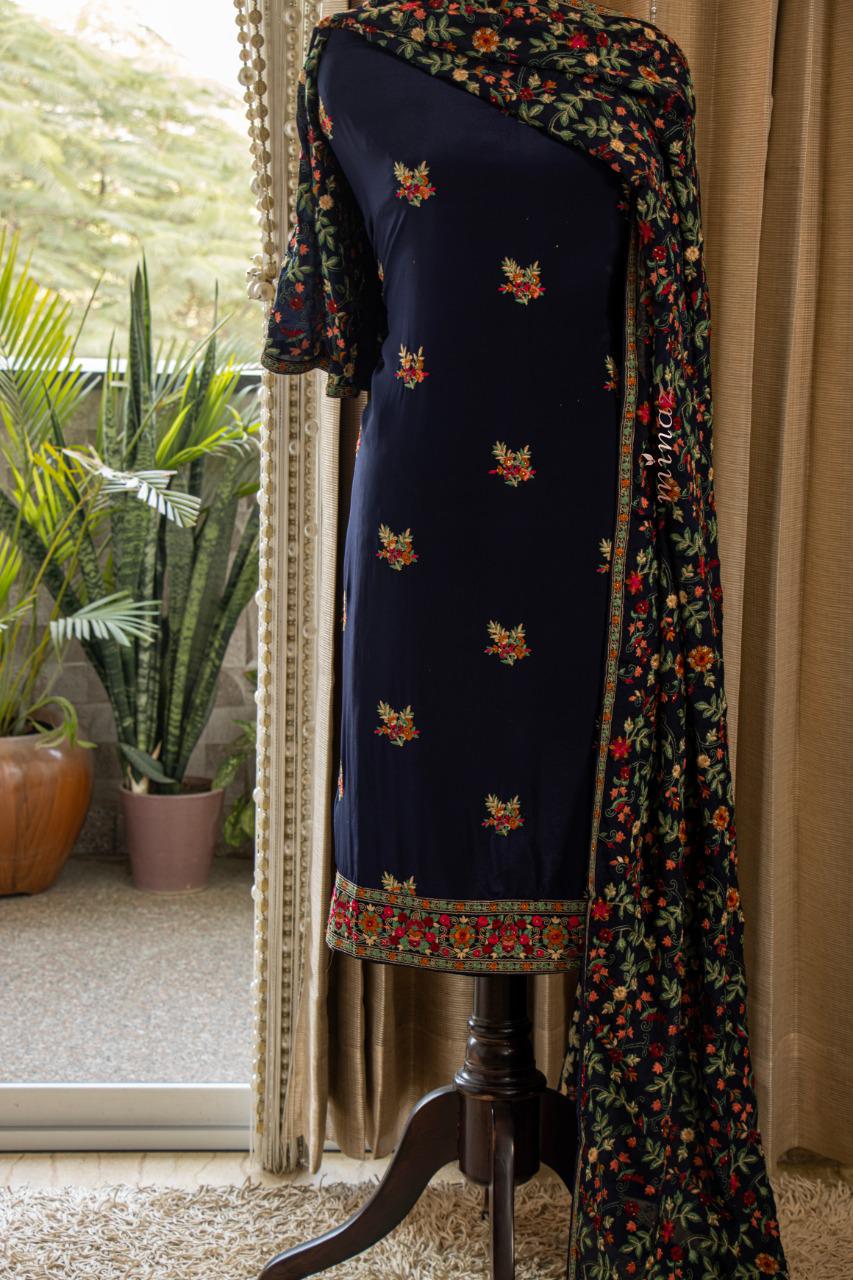 Stunning suits in crepe