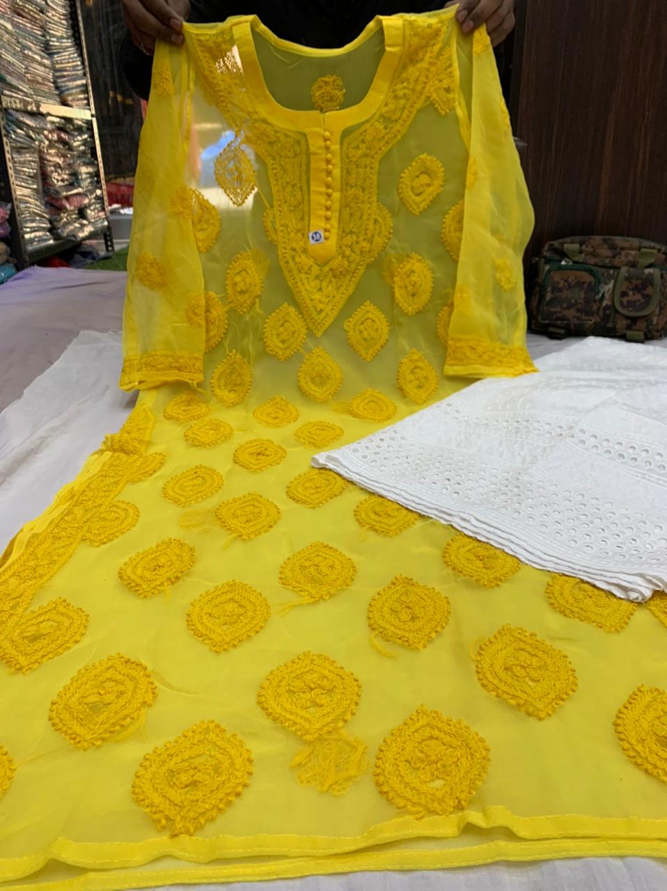 Buta Jaal Chikankari Set