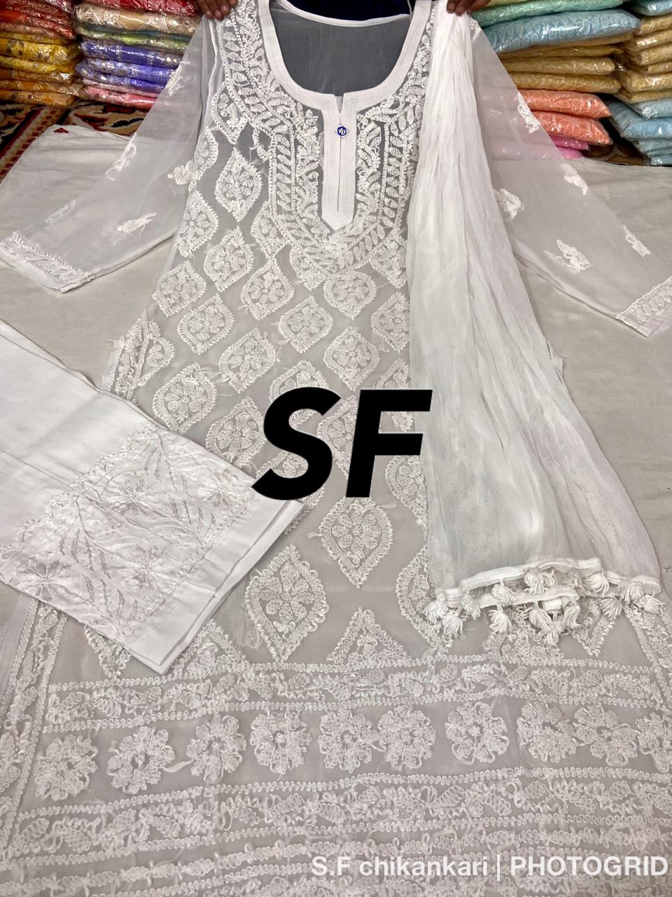 Chikankari Kurti Pant with Barfi Boota Embroidery