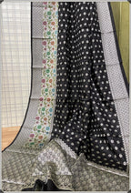 Benarsi Dyeable Semi-Georgette Silk Saree